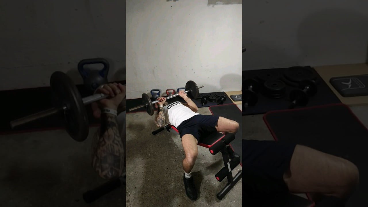 Devéloppé couché prise serrée barre VIDÉO Papa Muscle