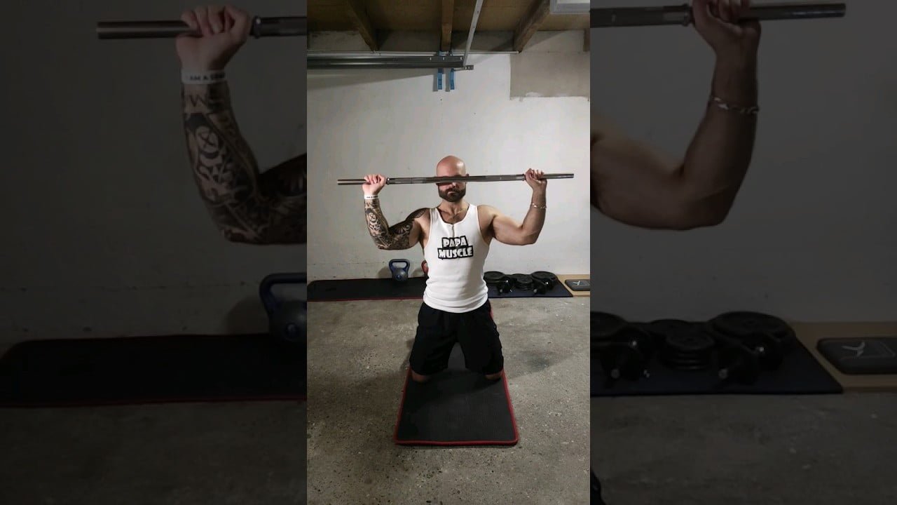 Rotation externe à genou barre [VIDÉO] | Papa Muscle