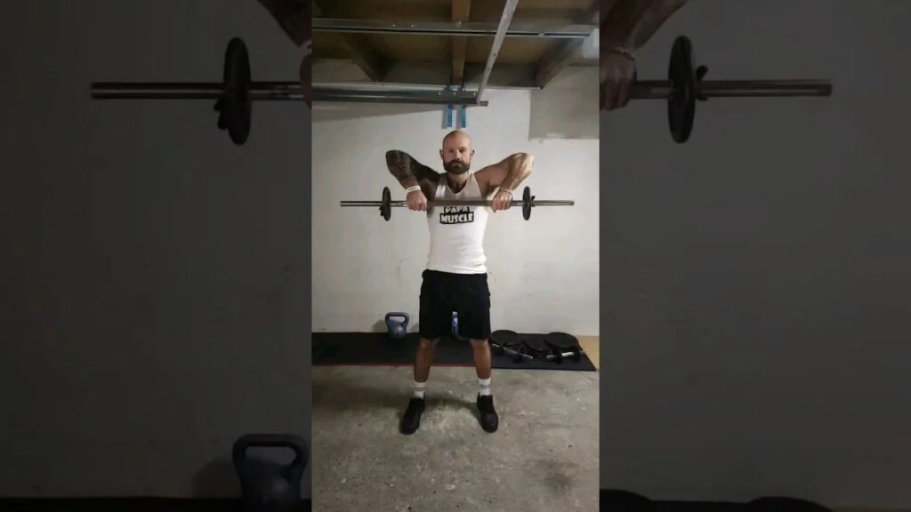 Rowing menton barre - tirage menton barre (barbell upright row)
