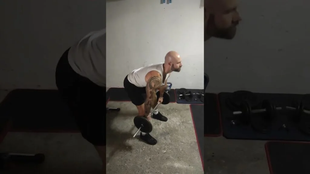 Soulevé de terre roumain barre (barbell romanian deadlift)