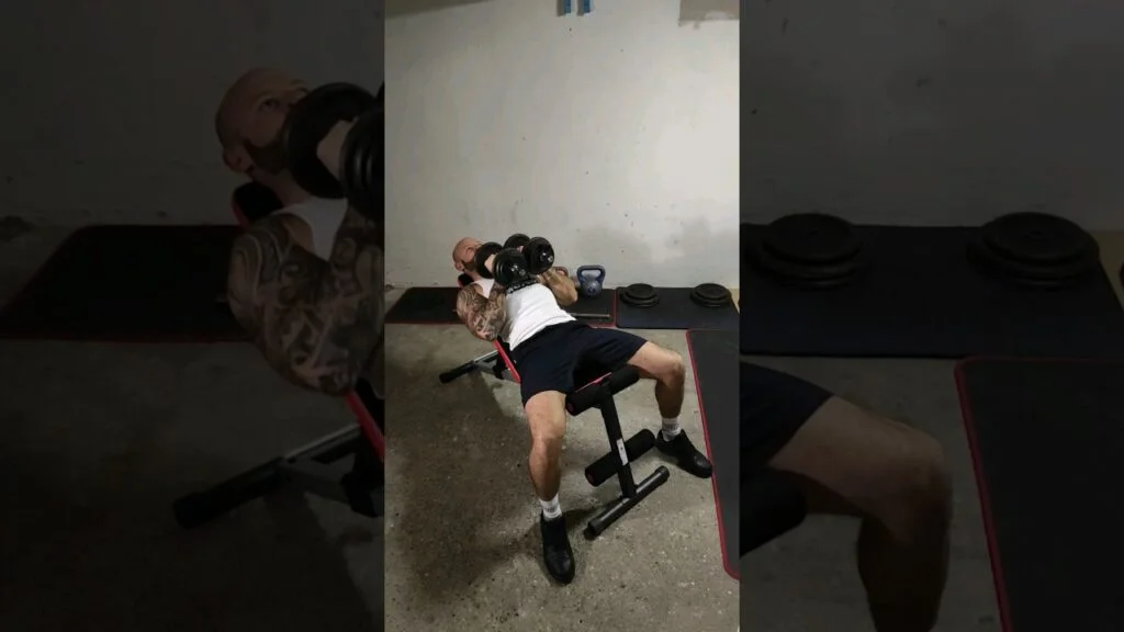 Hex press incliné haltère (incline dumbbell hex press)