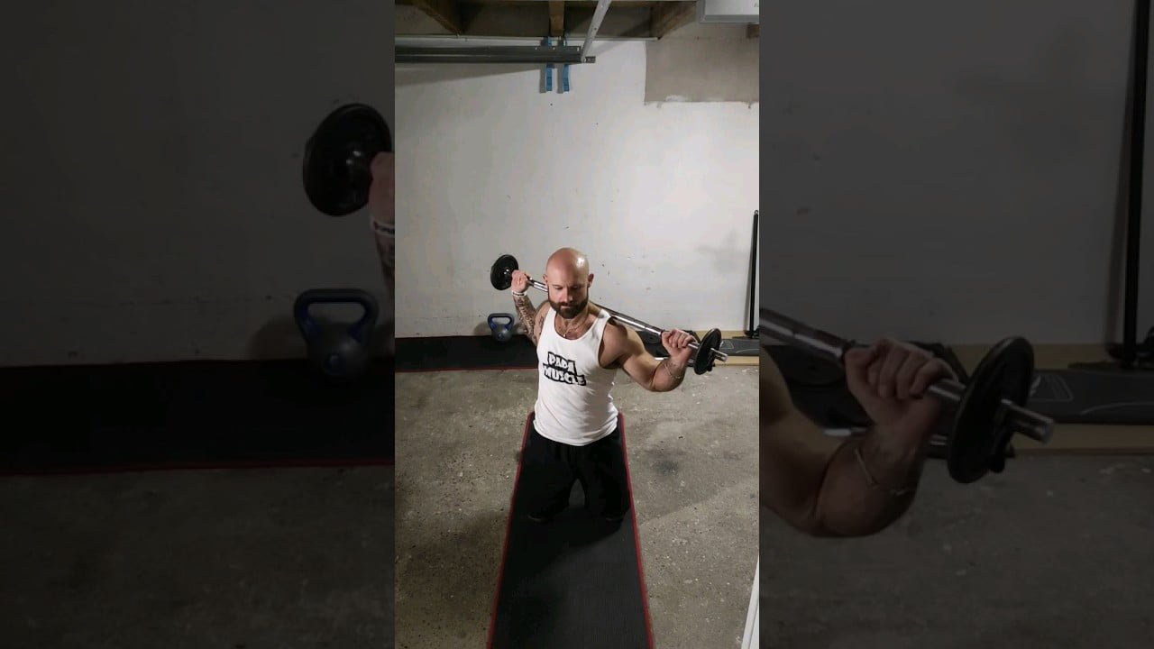 Rotation buste à genou barre [VIDÉO] Papa Muscle