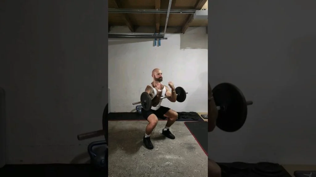 Squat Zercher barre (barbell Zercher squat)
