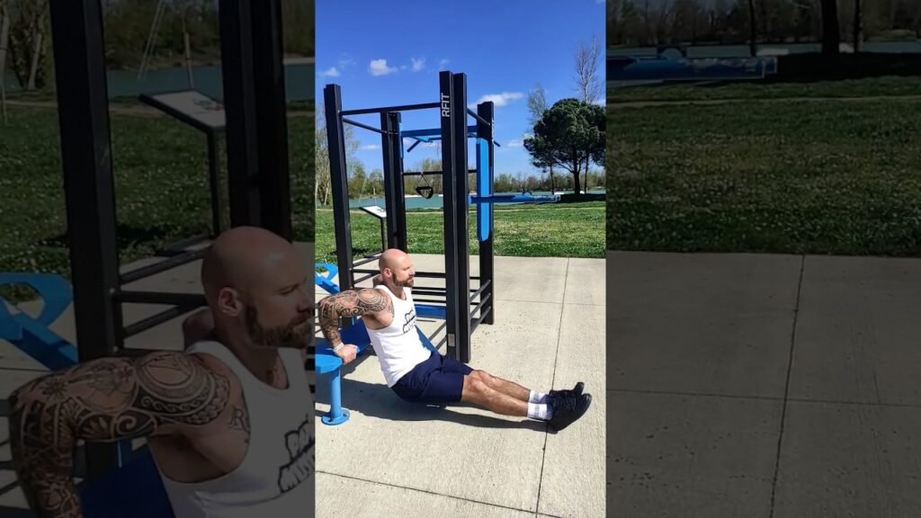 Dips triceps sur banc (bench triceps dips)
