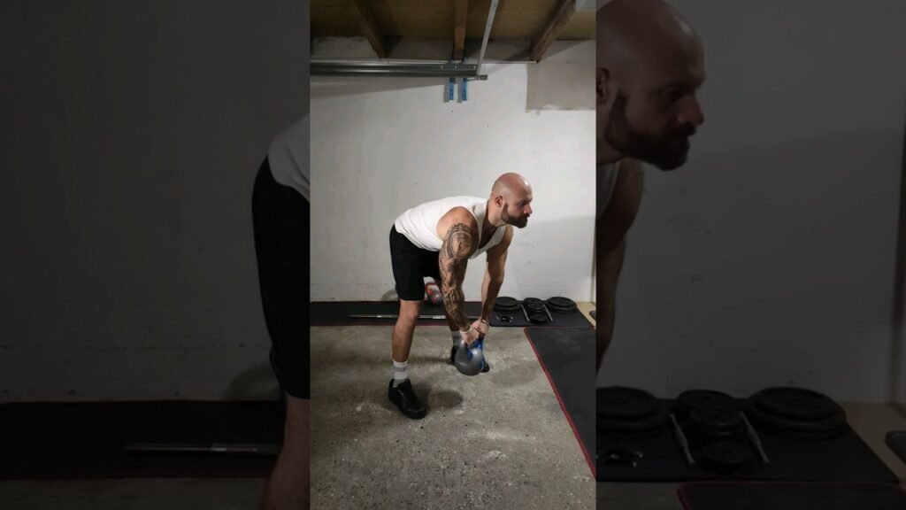 Goodmorning kettlebell (kettlebell goodmorning)