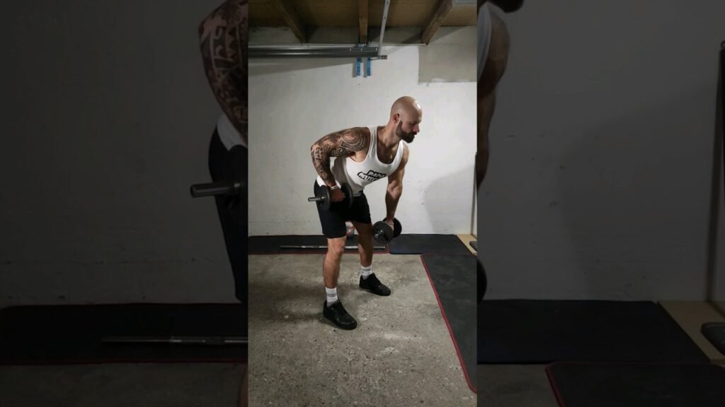 Rowing Yates haltère pronation alterné (alternating overhand dumbbell Yates row)