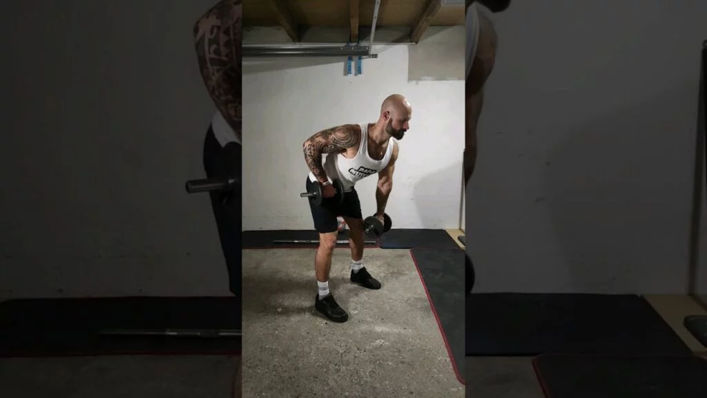 Rowing Yates haltère pronation alterné (alternating overhand dumbbell Yates row)