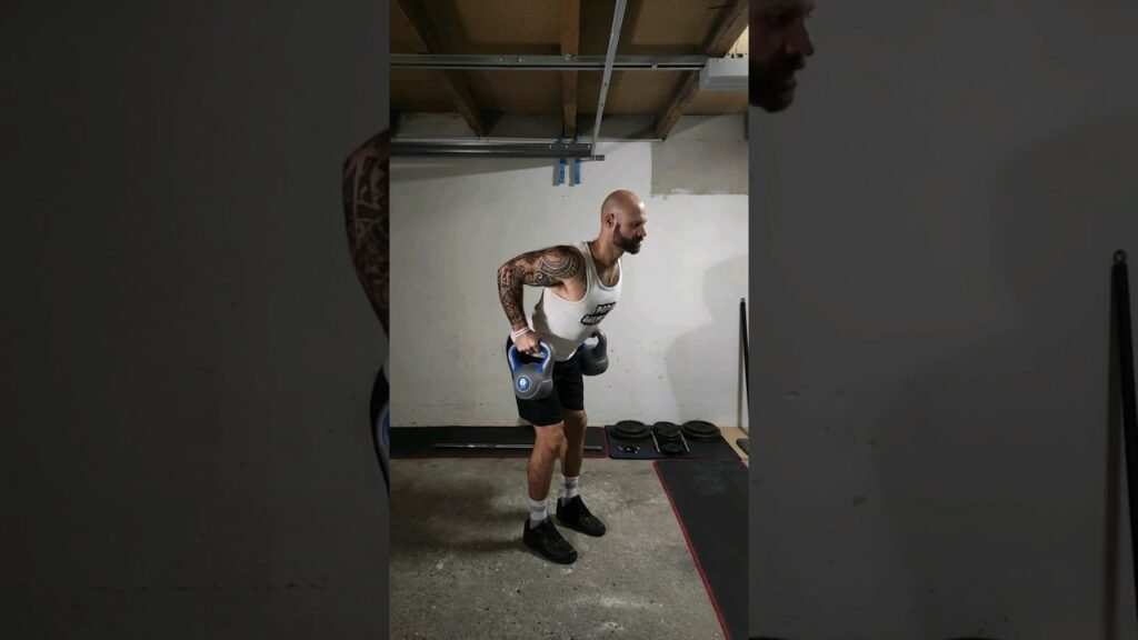 Rowing Yates kettlebell prise neutre (neutral grip kettlebell Yates row)