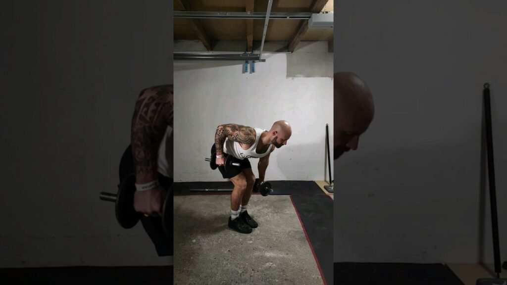 Rowing buste penché haltère prise neutre alterné (alternating neutral grip dumbbell bent over row)