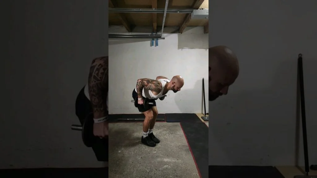 Rowing buste penché haltère prise neutre (neutral grip dumbbell bent over row)