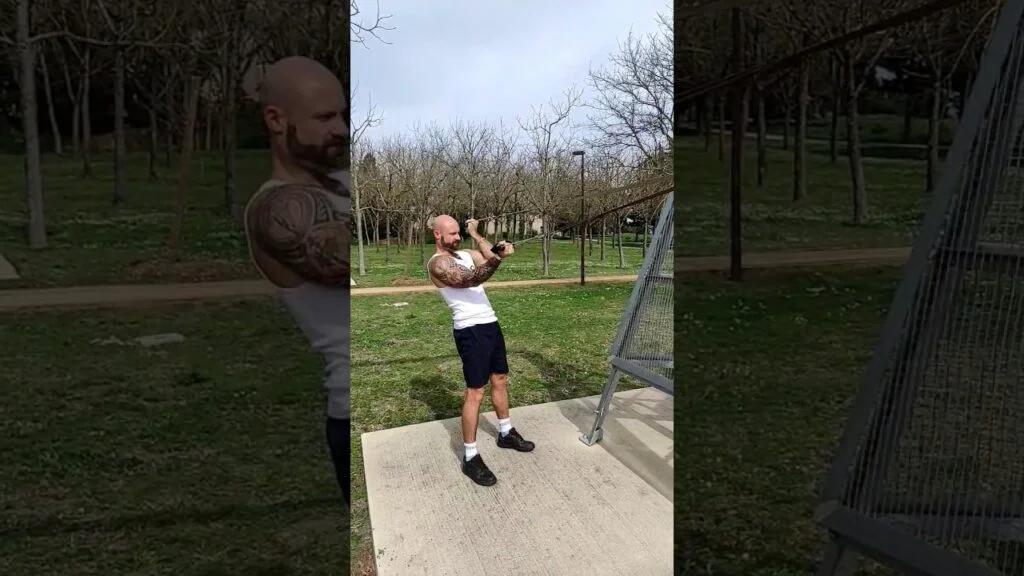 Curl preacher TRX alterné (alternating TRX preacher curl)