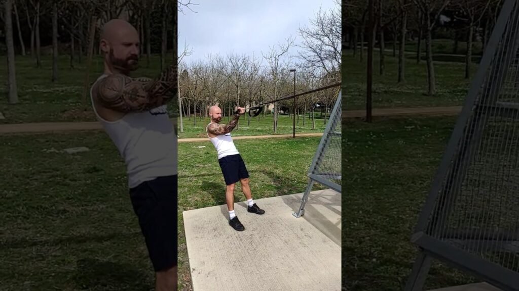 Curl preacher TRX à un bras (one arm TRX preacher curl)