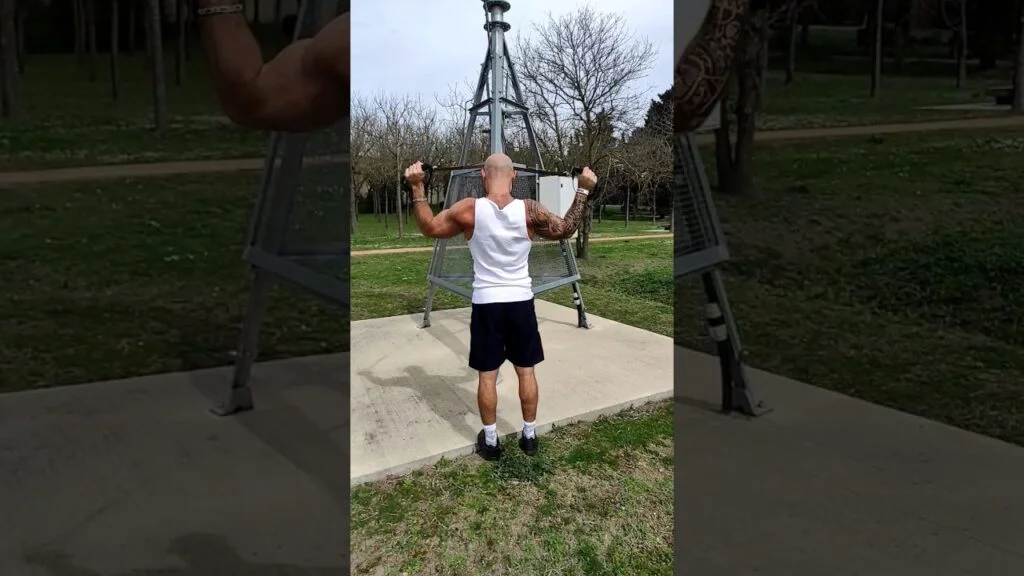 Rotation externe TRX en haut (high TRX external rotation)