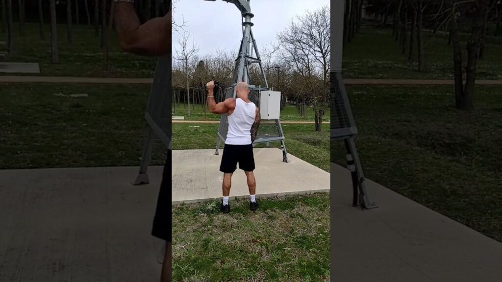 Rotation externe TRX en haut à un bras (one arm high TRX external rotation)