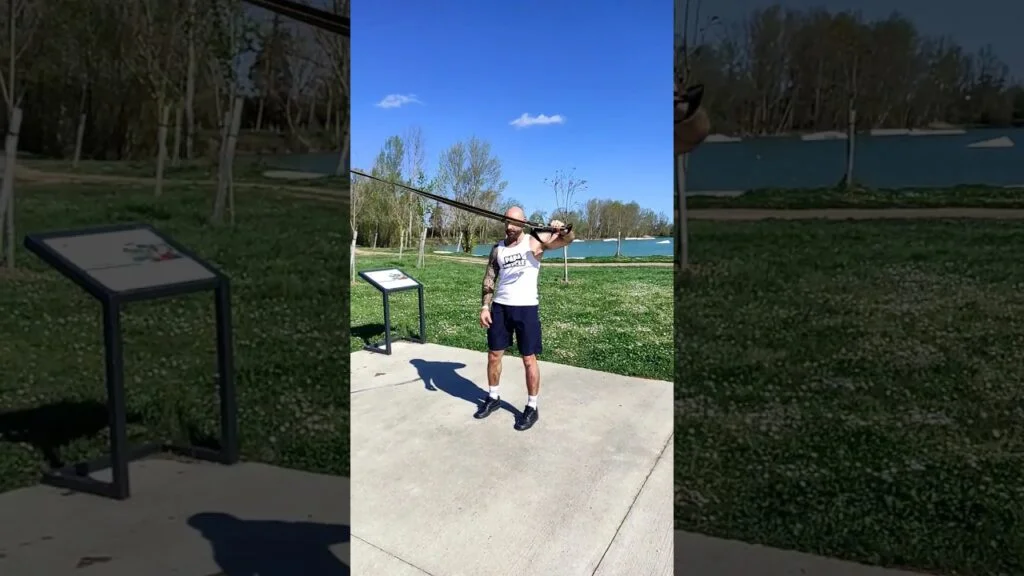 Élévation latérale TRX haut à un bras (one arm high TRX lateral raise)