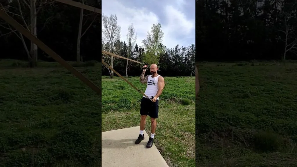 Curl preacher TRX prise marteau alterné (alternating TRX preacher hammer curl)