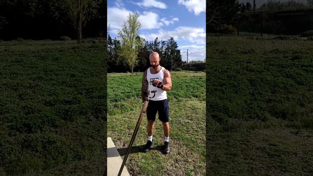 Extension poignet TRX à un bras (one arm TRX reverse wrist curl)