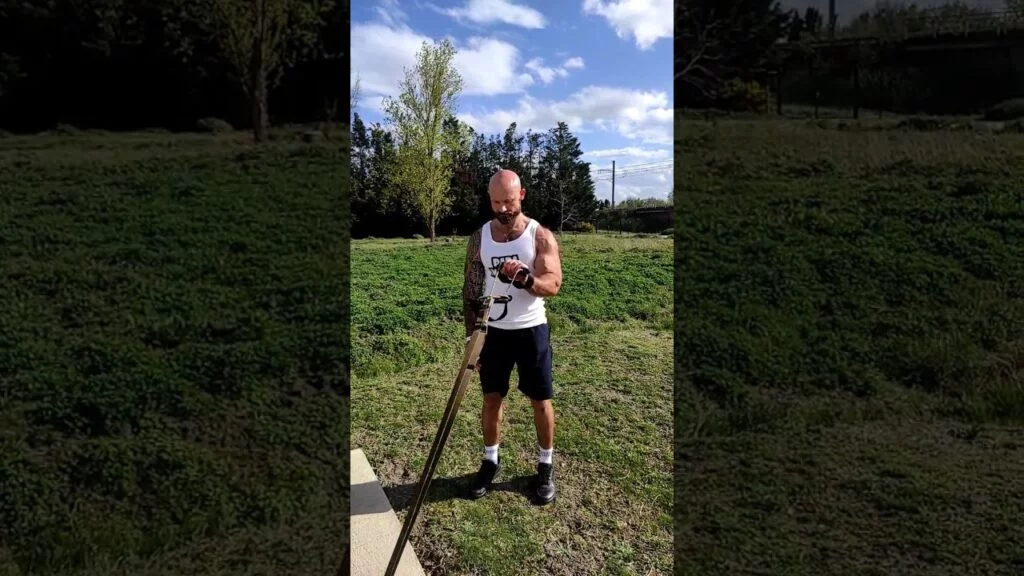 Extension poignet TRX à un bras (one arm TRX reverse wrist curl)