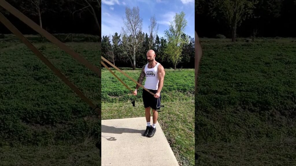 Extension triceps TRX haut prise neutre (neutral grip TRX triceps pushdown)