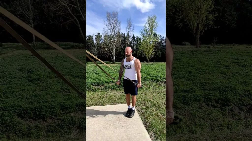 Extension triceps TRX haut pronation (overhand TRX triceps pushdown)