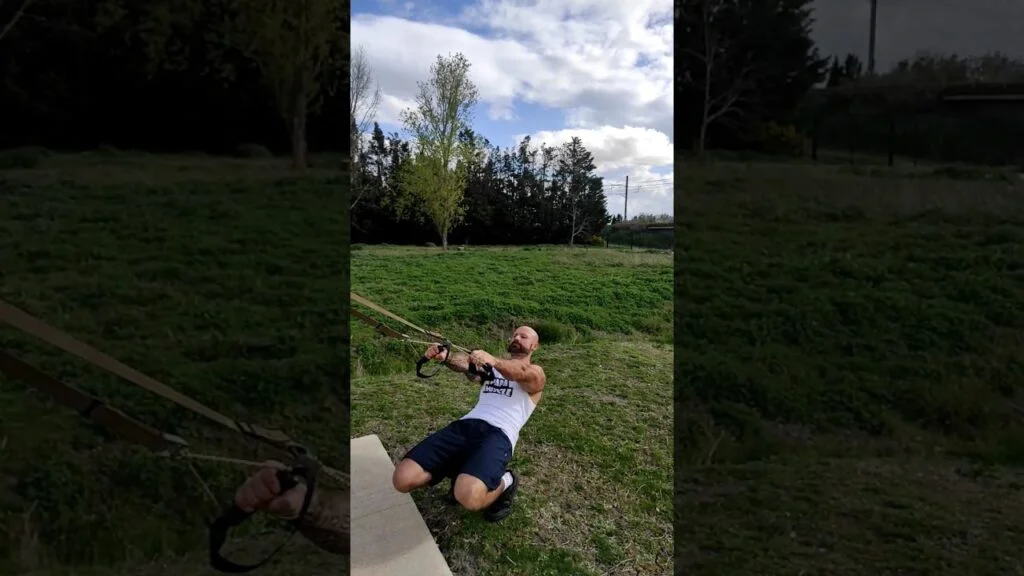Sissy squat TRX (TRX sissy squat)