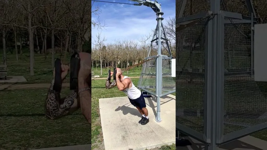 TRX au front prise neutre (neutral grip TRX skullcrusher)
