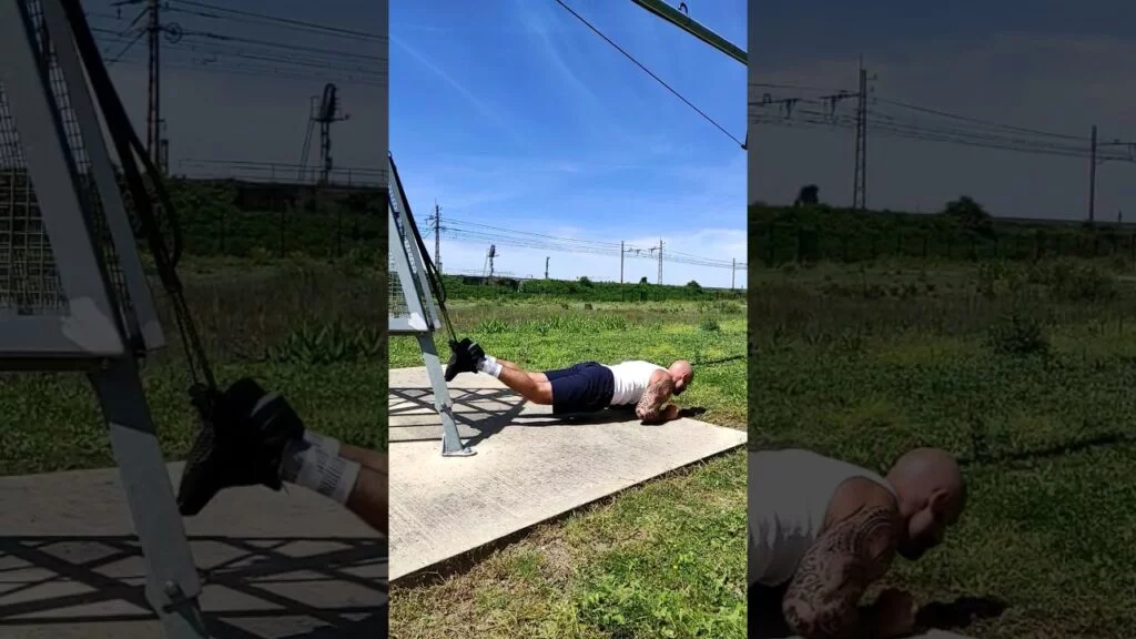 Planche buzzsaw TRX (TRX buzzsaw plank)