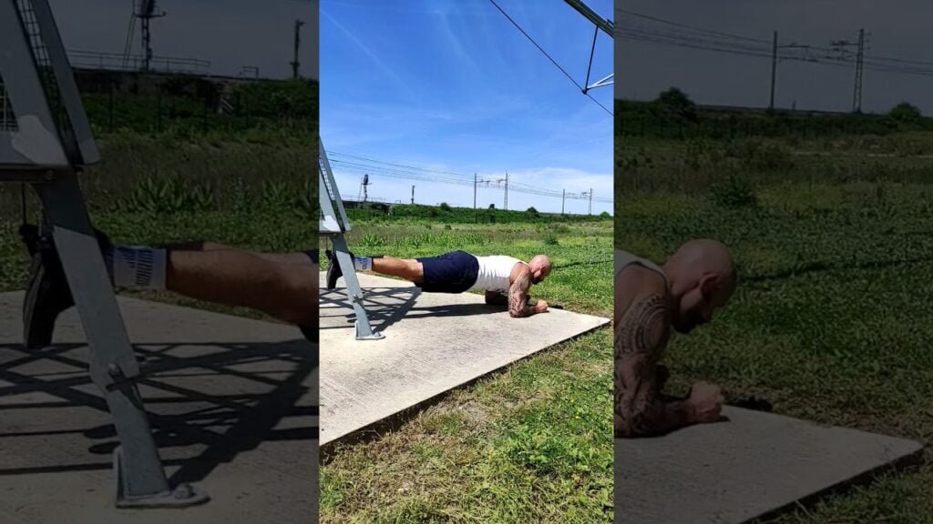 Planche sur avant-bras TRX (TRX forearm plank)