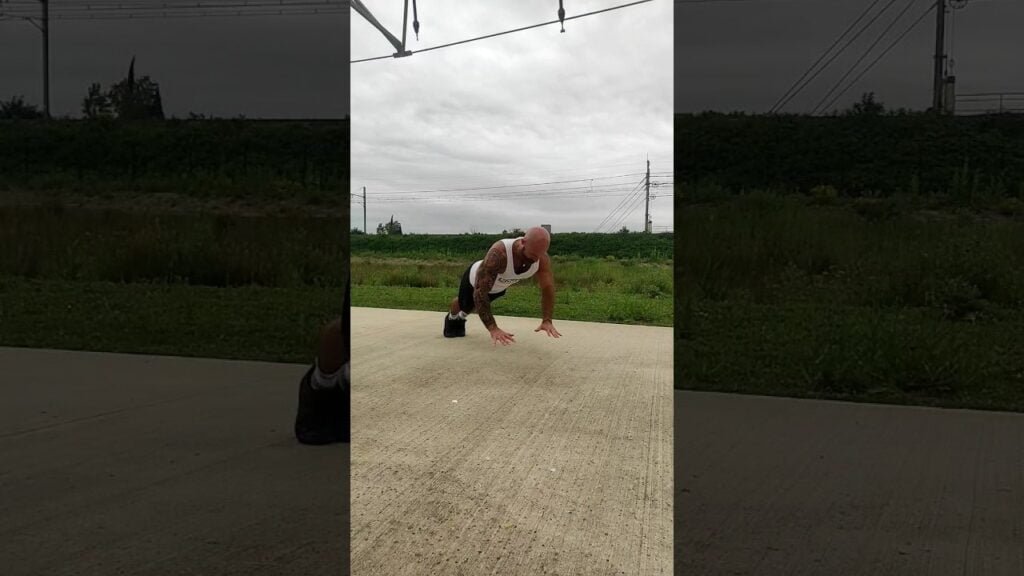 Pompe explosive (explosive push-up)