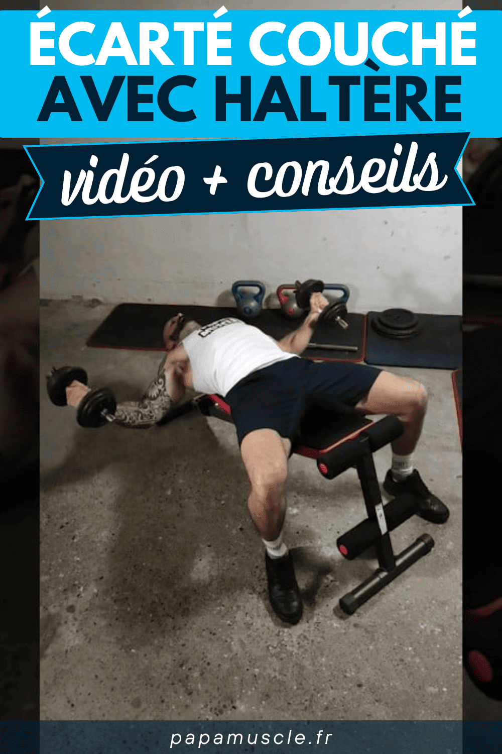 écarté couché haltère