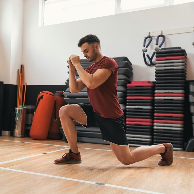 Circuit training : la méthode polyvalente pour définition musculaire et perte de poids !