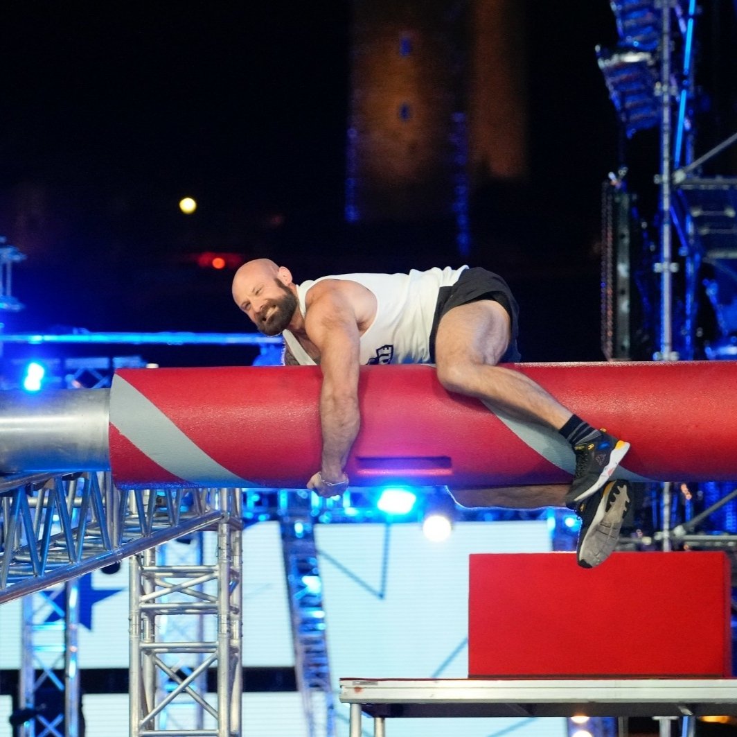 Papa Muscle Ninja Warrior